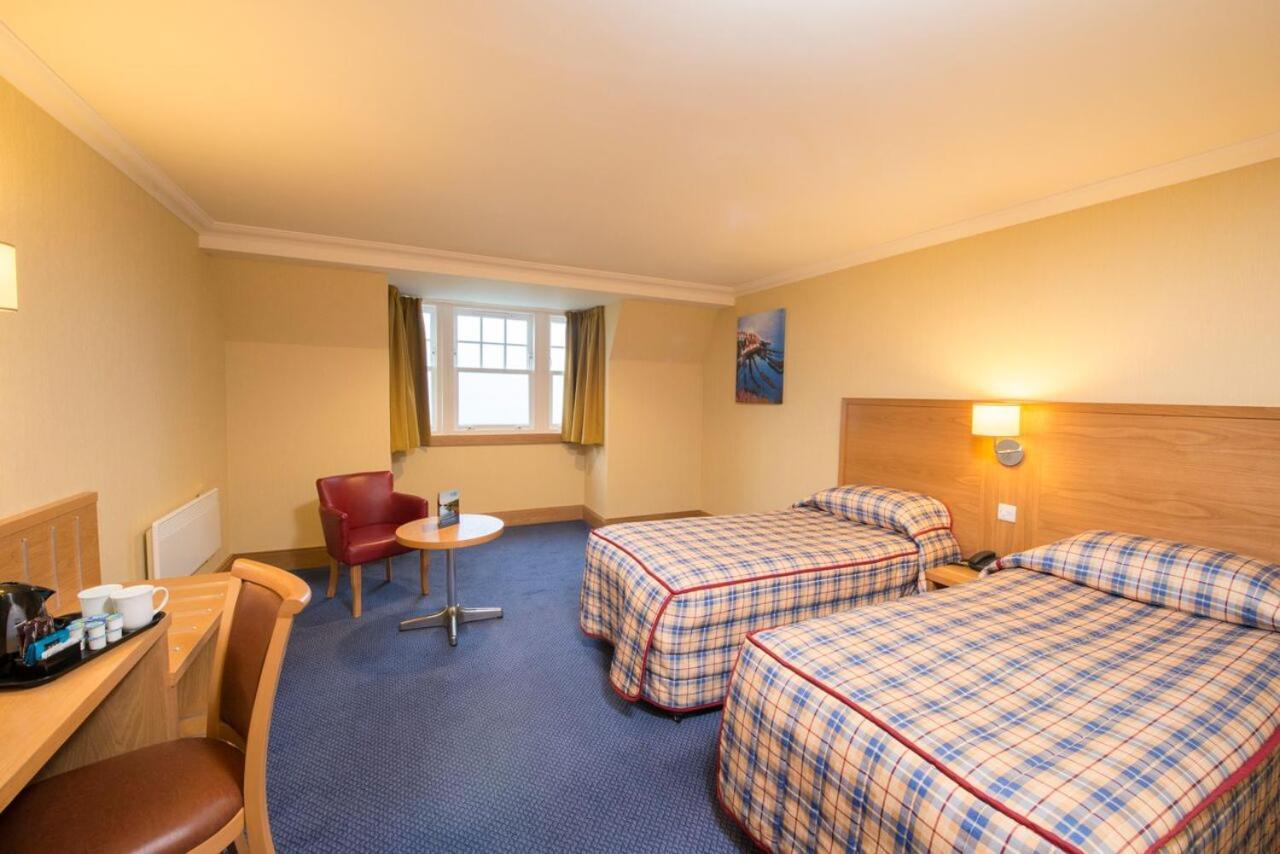 Ardgartan Hotel Arrochar Bagian luar foto